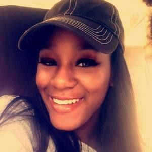 Meet your Posher, Johnica